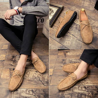 Öko bőrből készült férfi mokaszinok három színű szalaggal