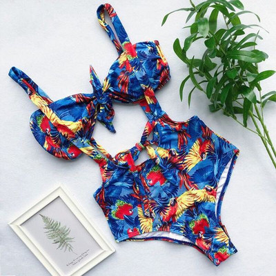 ÚJ női fürdőruha modell három színben