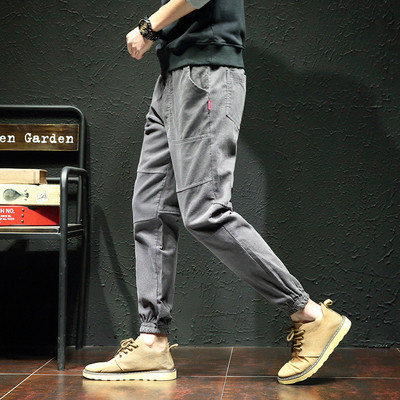 Модерен мъжки панталон с джобове в черен и сив цвят