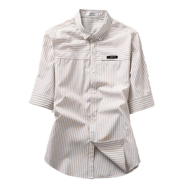 Modern férfi ing zsebbel és 3/4-es ujjakkal, két színben