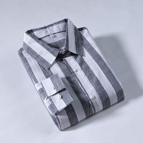 Cămașă bărbătească în dungi cu mâneci lungi în două culori