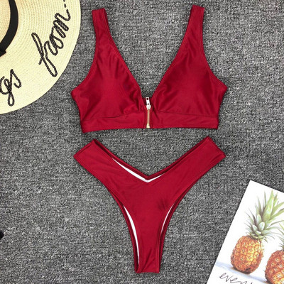 Costum de baie de damă din două piese cu fermoar în negru, alb și visiniu