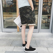 Pantaloni scurți casual pentru bărbați cu model de camuflaj