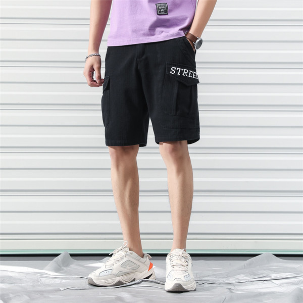 Pantaloni scurți la modă pentru bărbați cu inscripție în trei culori