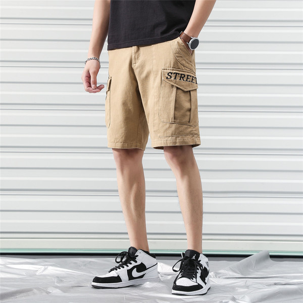 Pantaloni scurți la modă pentru bărbați cu inscripție în trei culori