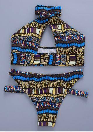 Női fürdőruha két részből kivágott elemmel három színben