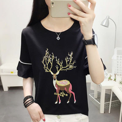 Stílusos női póló fekete, fehér és rózsaszín hímzéssel