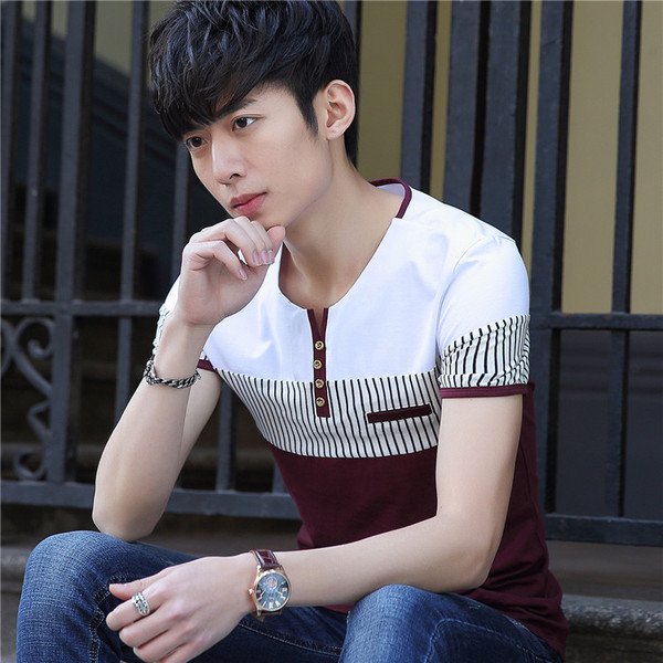 Tricou barbatesc cu maneci scurte si nasturi in trei culori