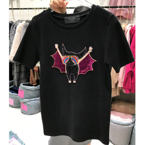 Tricou elegant de damă cu broderie în trei culori