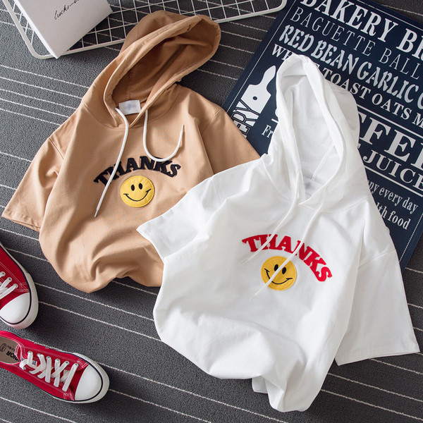 Tricou casual dama cu broderie si gluga in doua culori