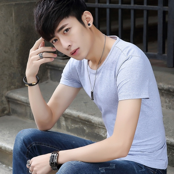 Rövid ujjú férfi póló - sima modell három színben