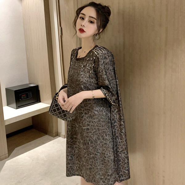 Rochie de dama moderna cu ochiuri model lat