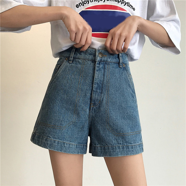 Pantaloni scurți din denim cu talie înaltă în albastru