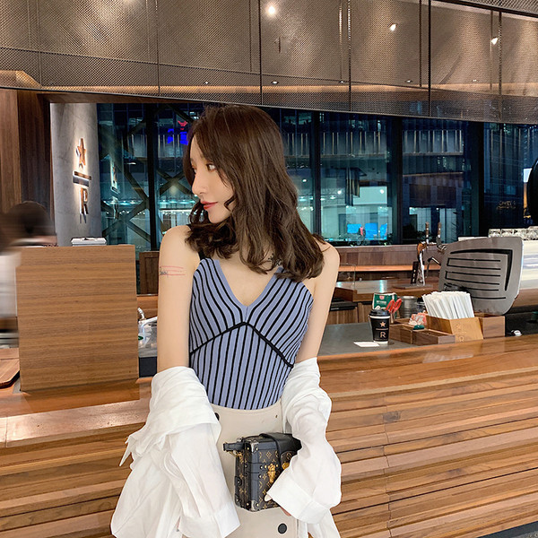 Maieu modern de damă cu dungi în patru culori