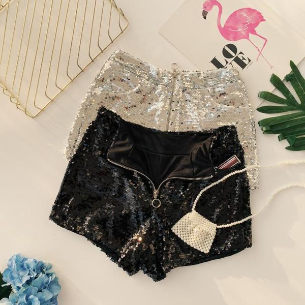 Pantaloni scurți de damă cu fermoar și paiete de culoare gri și negru