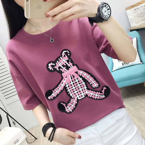 Stílusos női póló hímzéssel és O-nyakú két színben