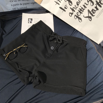 Alkalmi rövidnadrág magas derékkal és megkötővel három színben