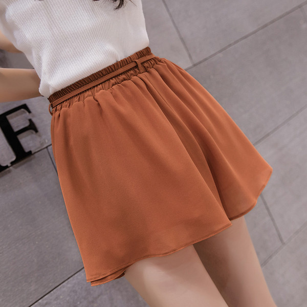 Pantaloni scurți casual model lat în două culori