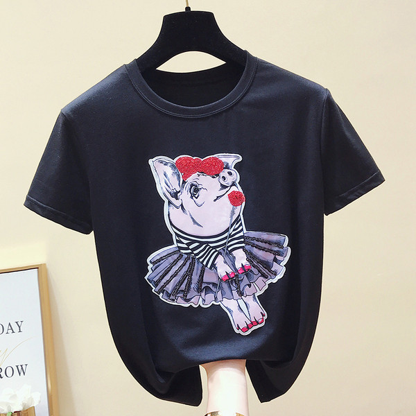 Γυναικείο μπλουζάκι με κεντήματα σε λευκό και μαύρο