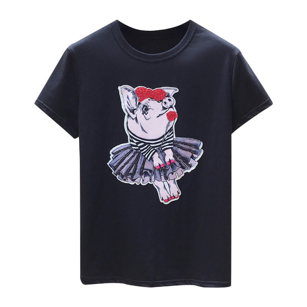 Γυναικείο μπλουζάκι με κεντήματα σε λευκό και μαύρο