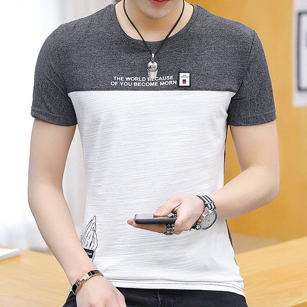 Aktuális férfi póló feliratokkal és rárakással három színben