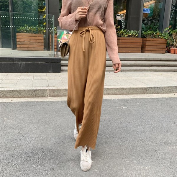 Pantaloni casual dama plisati cu talie inalta