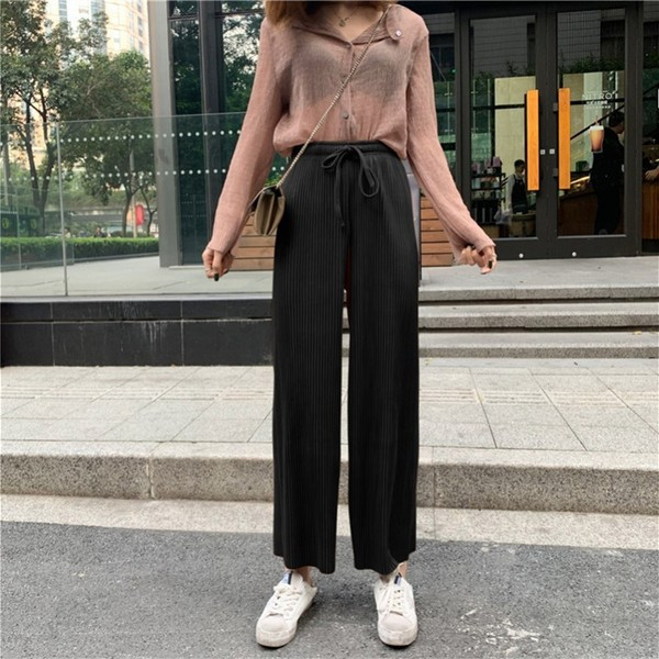 Pantaloni casual dama plisati cu talie inalta