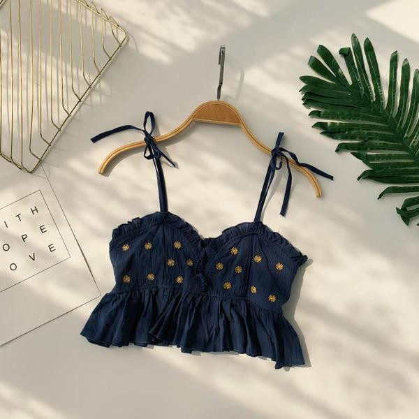 Top scurt de dama cu broderie in diferite culori