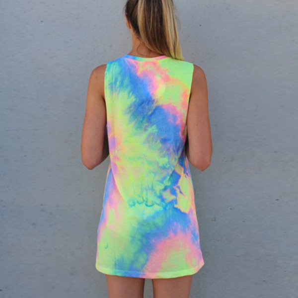 Alkalmi női színes ruha rövid modell