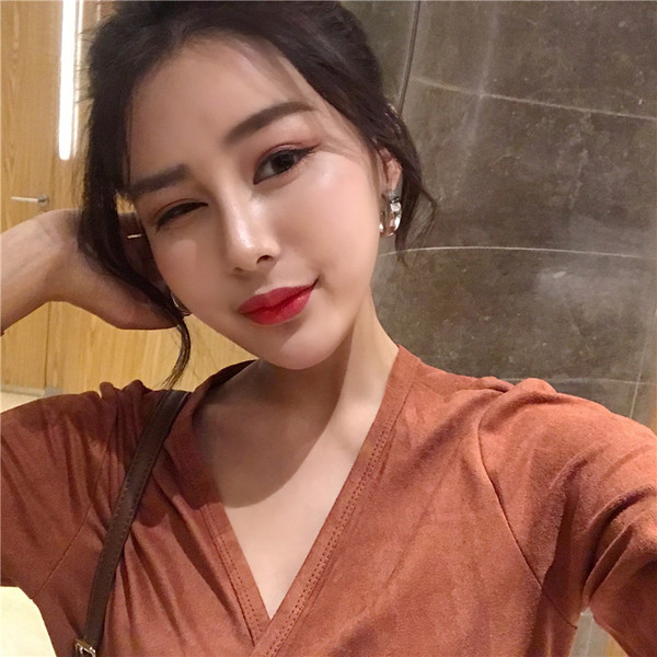 Γυναικεία καθημερινή σειρά μπλούζες και παντελόνι σε δύο χρώματα