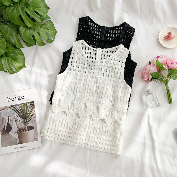 Maieu elegant de damă, cu bretele largi, în alb-negru