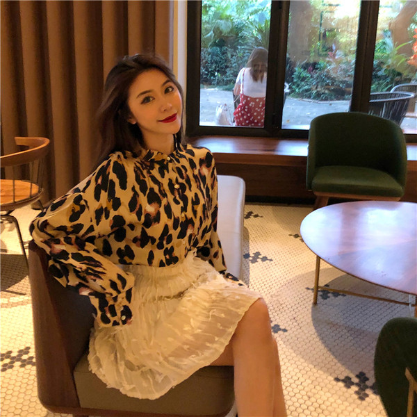 Cămașă elegantă de damă cu model leopard în două culori