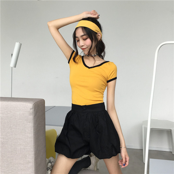 Tricou casual dama in trei culori cu margini colorate