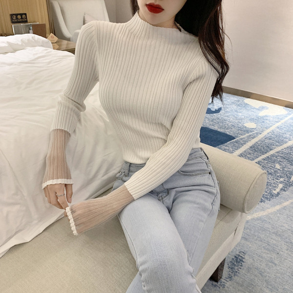 Modern női blúz két színben, csipkével