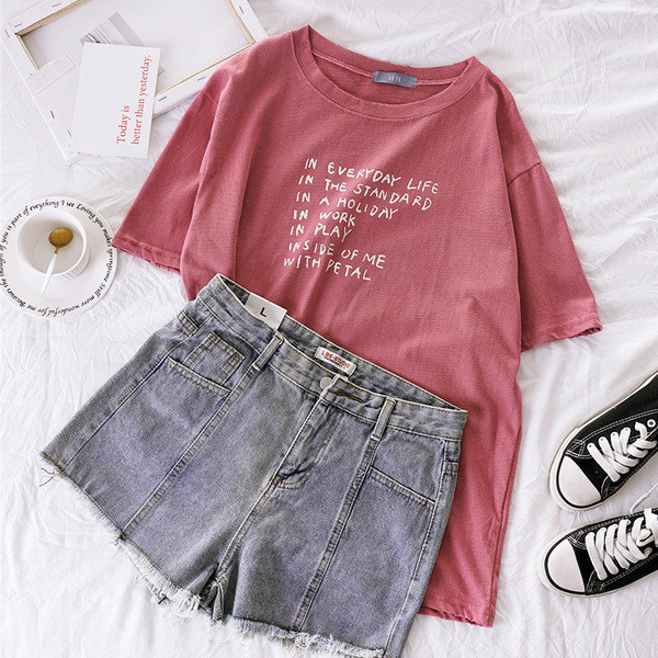 Καθημερινή γυναικεία μπλούζα με 3χρωμη επιγραφή