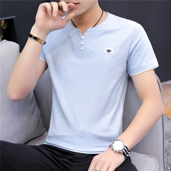 Férfi póló gombokkal és emblémával három színben