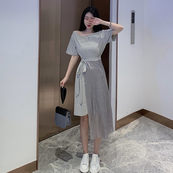 Modern női aszimmetrikus ruha két színben