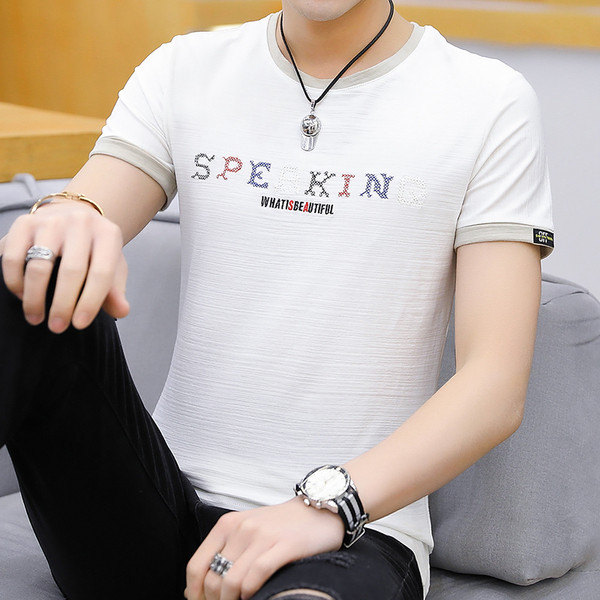 Aktuális férfi póló három színben hímzéssel