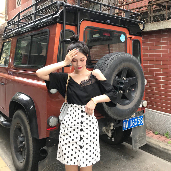 Tricou casual dama cu dantela de culoare neagra