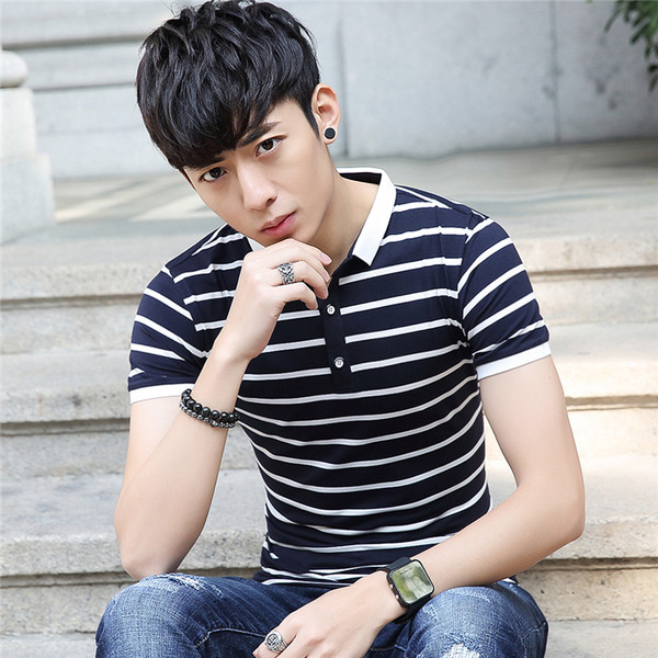 Férfi csíkos póló gombokkal, két színben