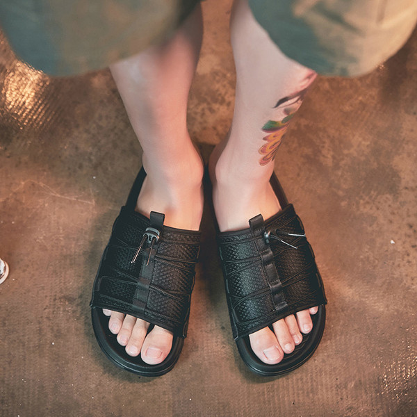 Modern férfi papucs fűzős három színben