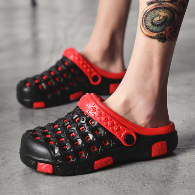 Egyszerű férfi zárt papucs többféle színben