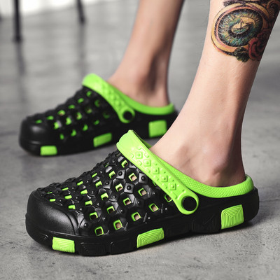 Egyszerű férfi zárt papucs többféle színben