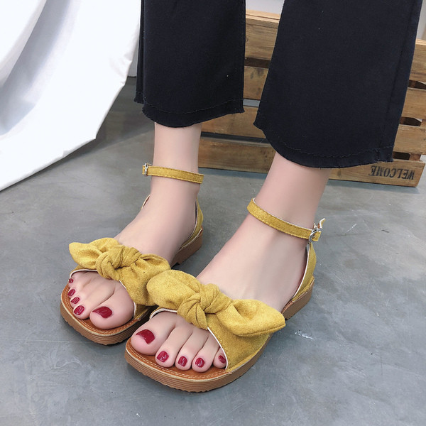 Alkalmi női szandál négy színben