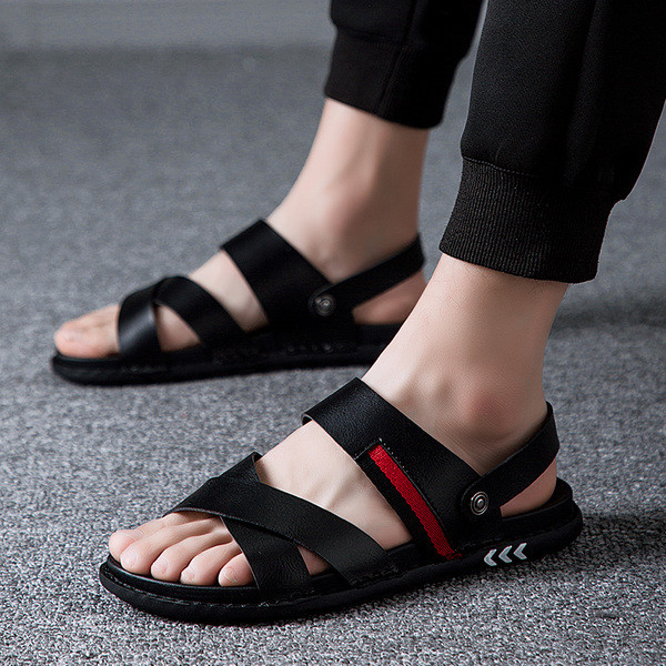 Sandale moderne pentru bărbați în alb și negru