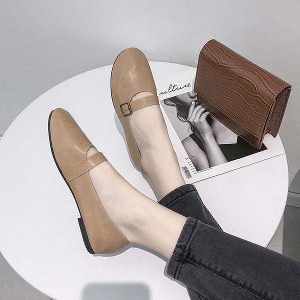 Női alkalmi cipő négy színben