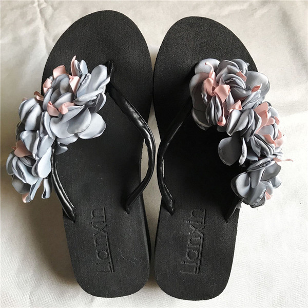 Modern női lábujj papucs - két modell