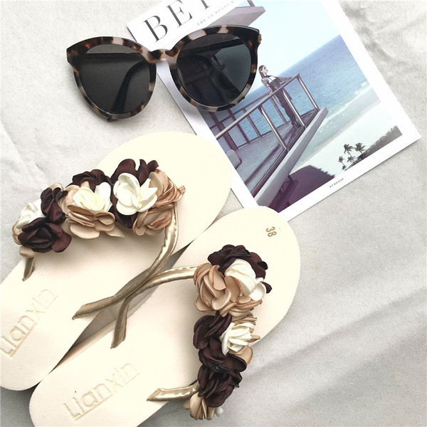 Modern női lábujj papucs - két modell