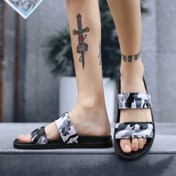 Papuci moderni de camuflaj pentru barbati in doua culori