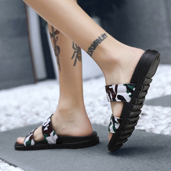 Papuci moderni de camuflaj pentru barbati in doua culori